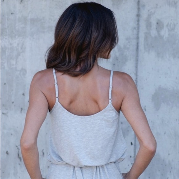 Beautiful women sleeveless jumpsuit - Picture 4 of 6